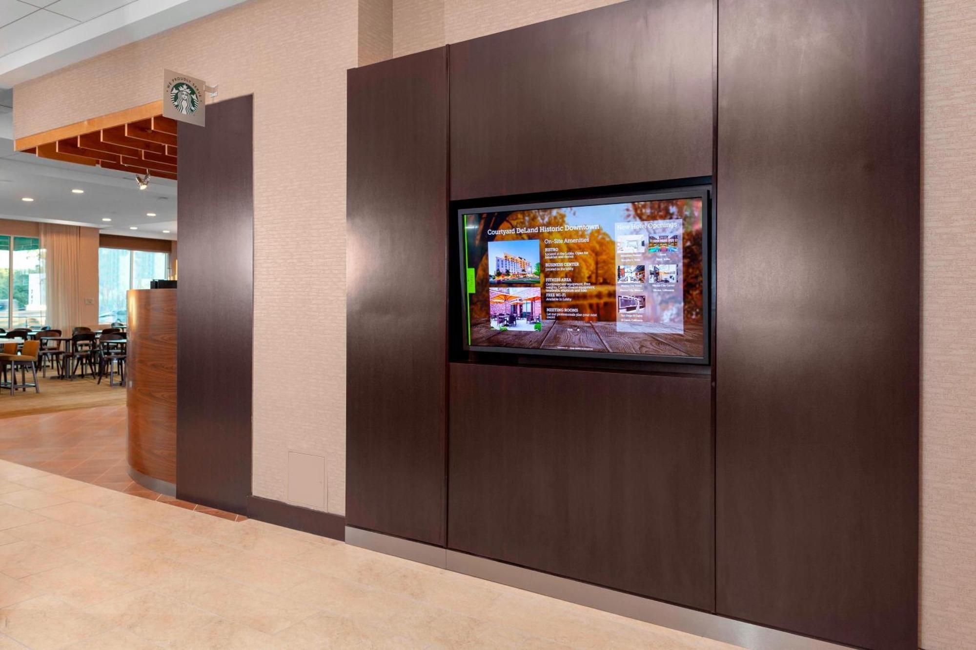 Courtyard By Marriott Deland Historic Downtown Ξενοδοχείο Εξωτερικό φωτογραφία